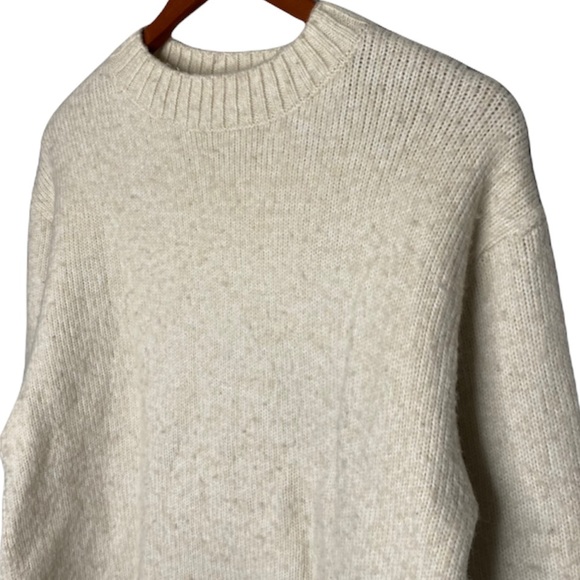 H&M Basic Cozy Sweater - Picture 2 of 3